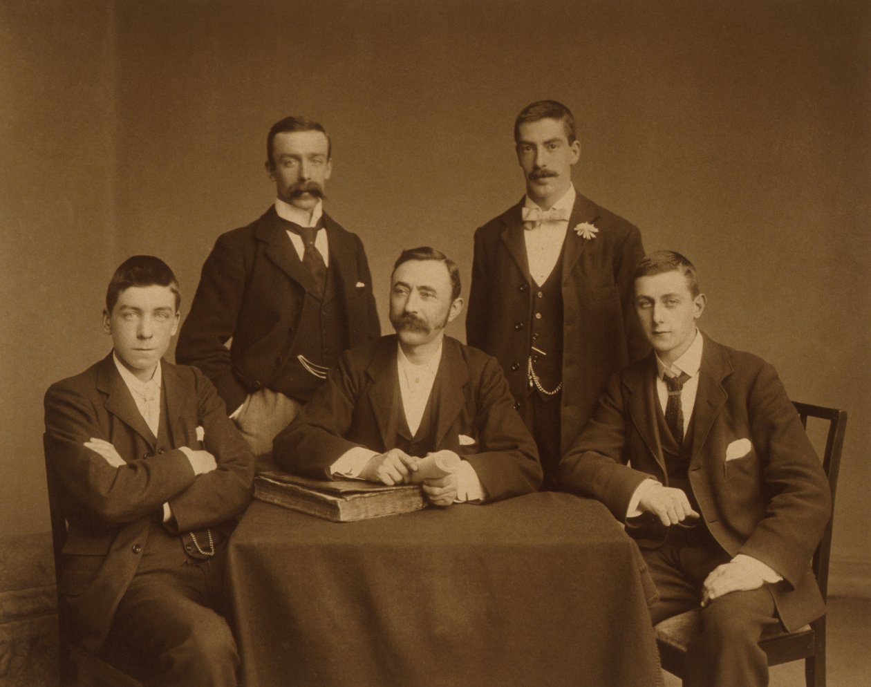 Cím nélkül alkotó: Thomas Annan