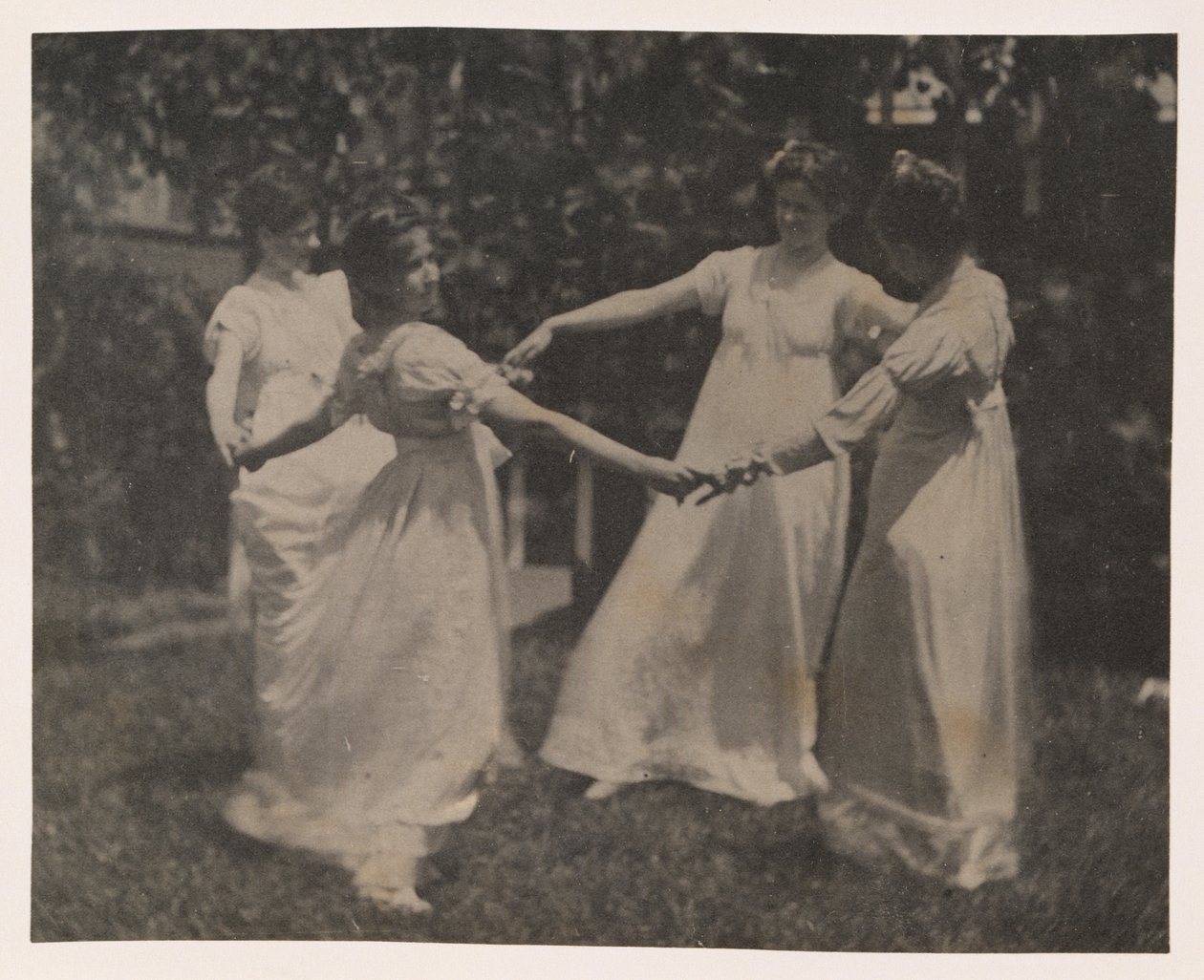 Susan Hannah Macdowell, egy ismeretlen lány, Elizabeth Macdowell és valószínűleg Mary Macdowell a Macdowell-házban alkotó: Thomas Eakins