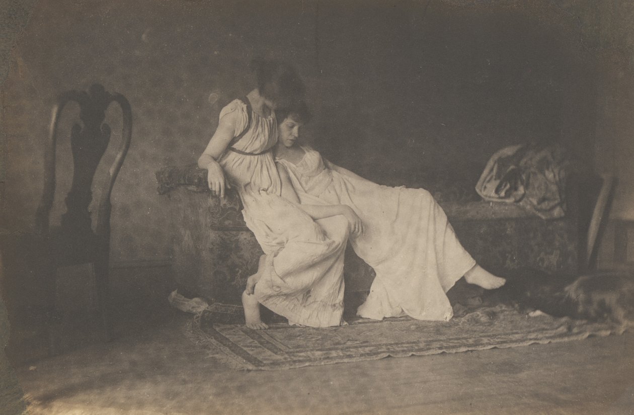 [Két női diák klasszikus öltözékben Eakins műtermében] alkotó: Thomas Eakins