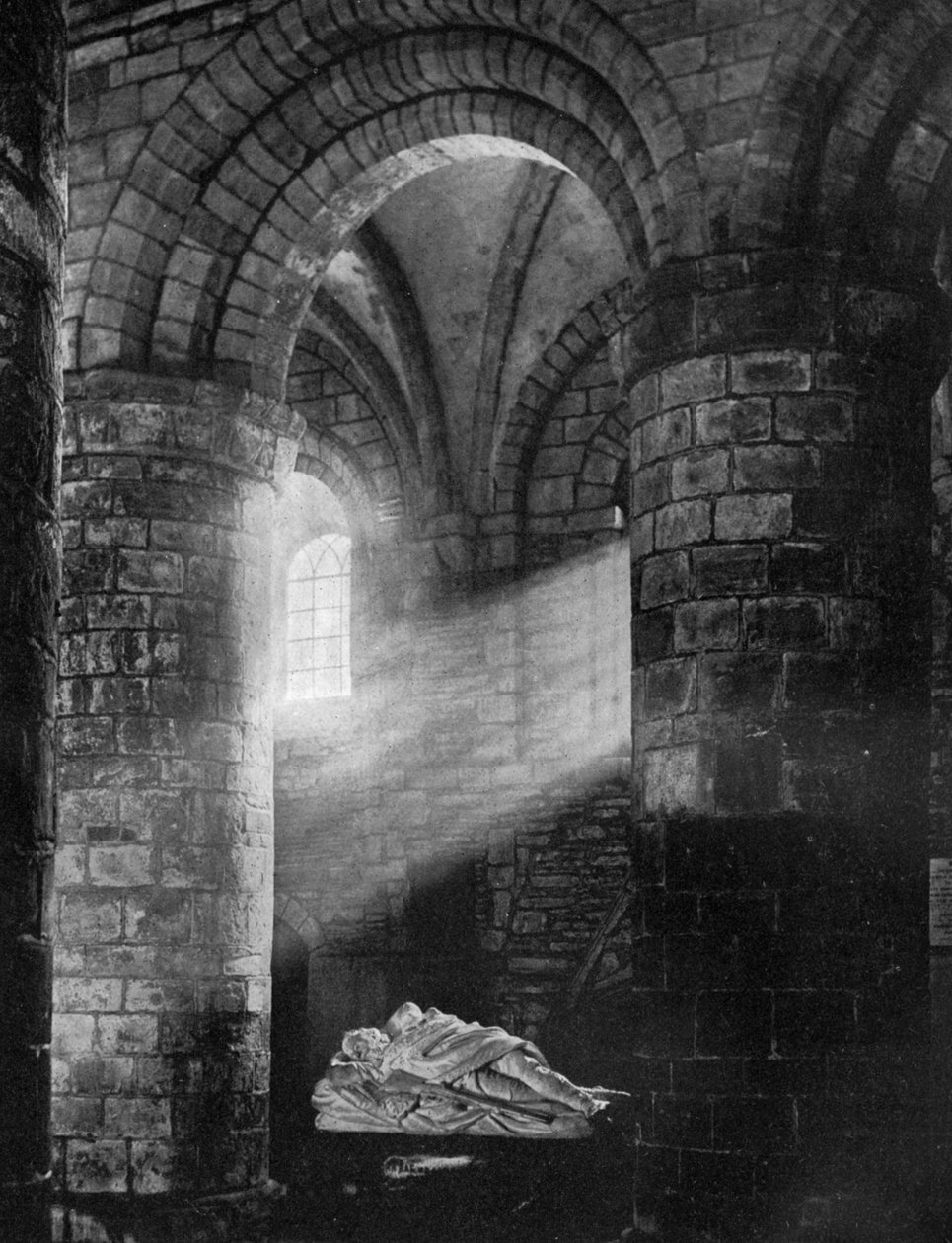 St Magnus katedrális belseje, Kirkwall, Orkney, Skócia, 1924-1926. alkotó: Thomas Kent
