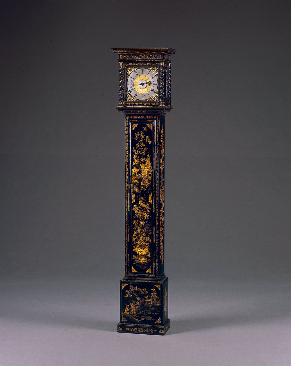 II. Károly harmincórás tokos óra, 1680 körül (vegyes technika) alkotó: Thomas Tompion