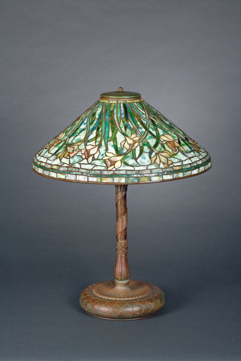 Asztali lámpa zöld nárciszerű ernyővel, 1898-1905 körüli (bronz és ólomüveg) alkotó: Tiffany und Company