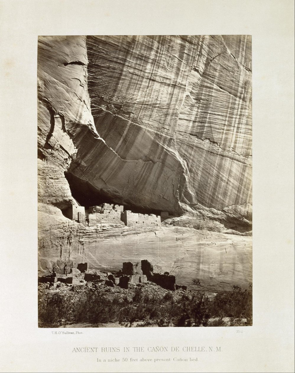 Ókori romok a Cañon de Chelle-ben, N.M. (terület) alkotó: Timothy H. O