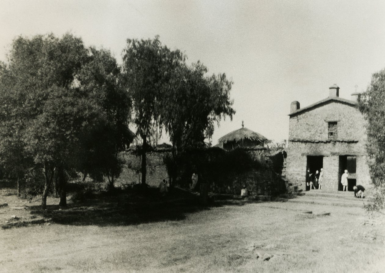A Sion Mária Mária-templom körüli kerítés bejárata, Axum, Etiópia, Ugo Monneret de Villard fotója, 1937 körül. alkotó: Ugo Monneret de Villard