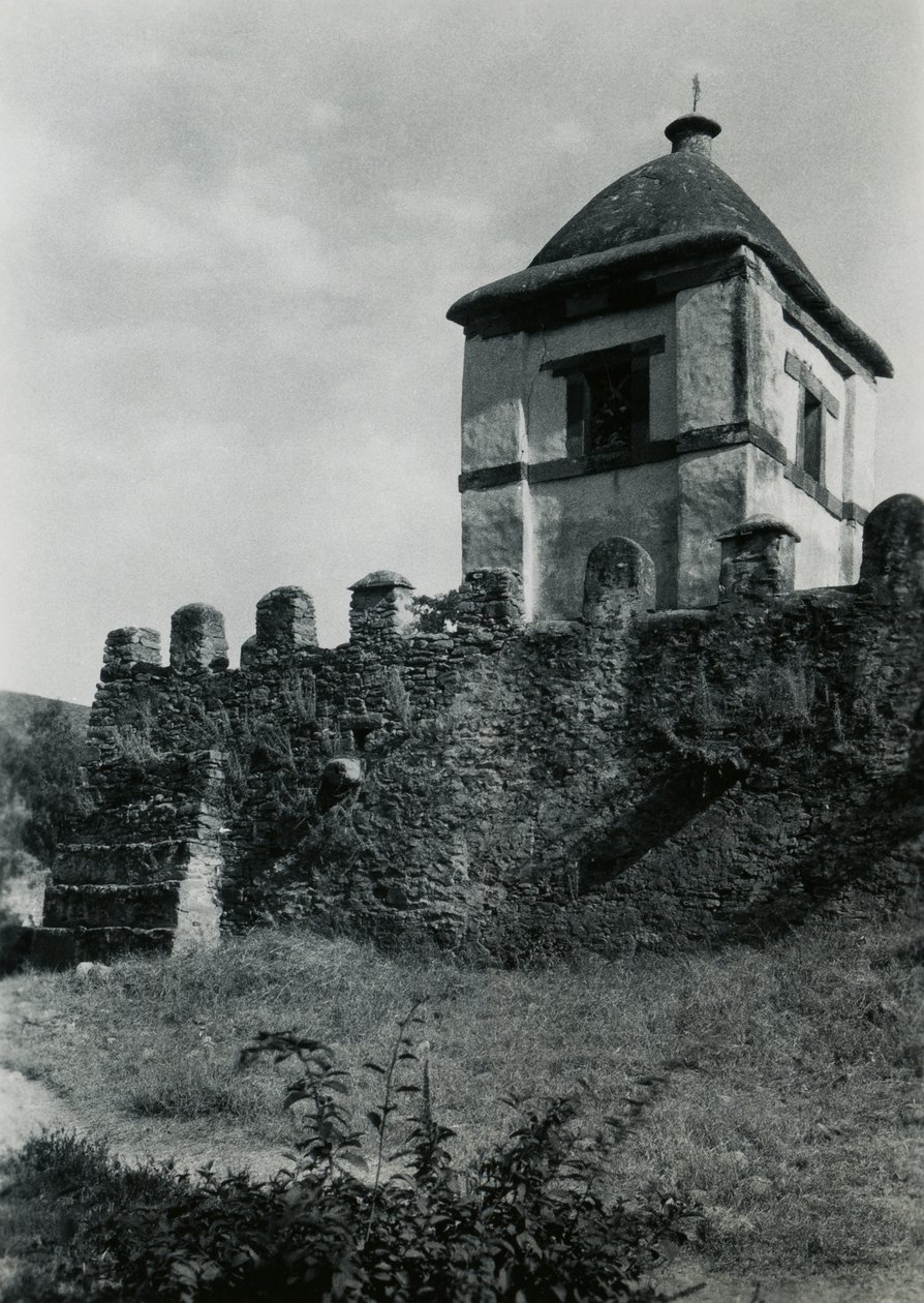 A Sion Mária-templom oldaltornya, Axum, Etiópia, Ugo Monneret de Villard fotója. alkotó: Ugo Monneret de Villard