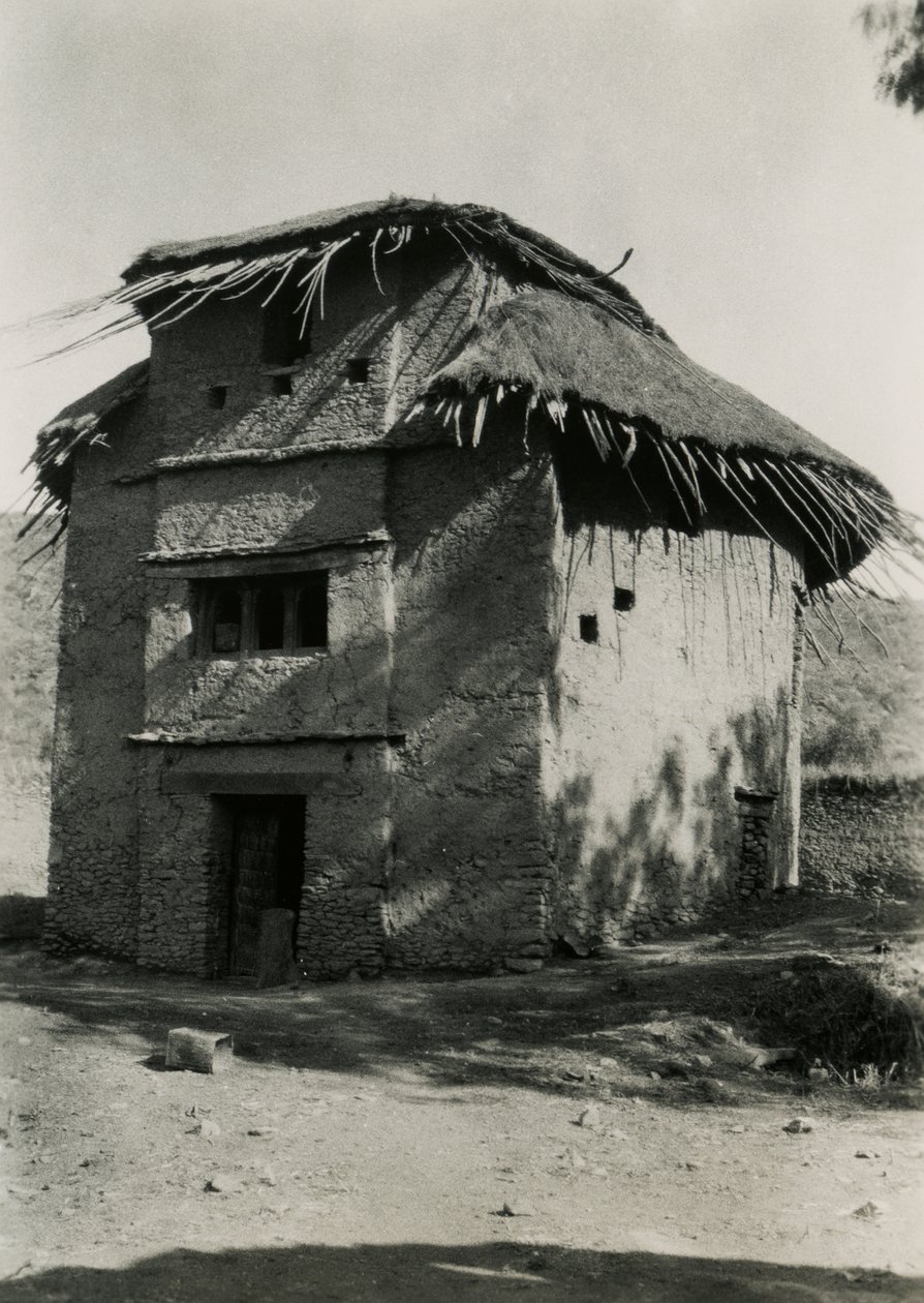 Nádtetős négyzet alakú kunyhó, Axum, Etiópia, Ugo Monneret de Villard fotója. alkotó: Ugo Monneret de Villard