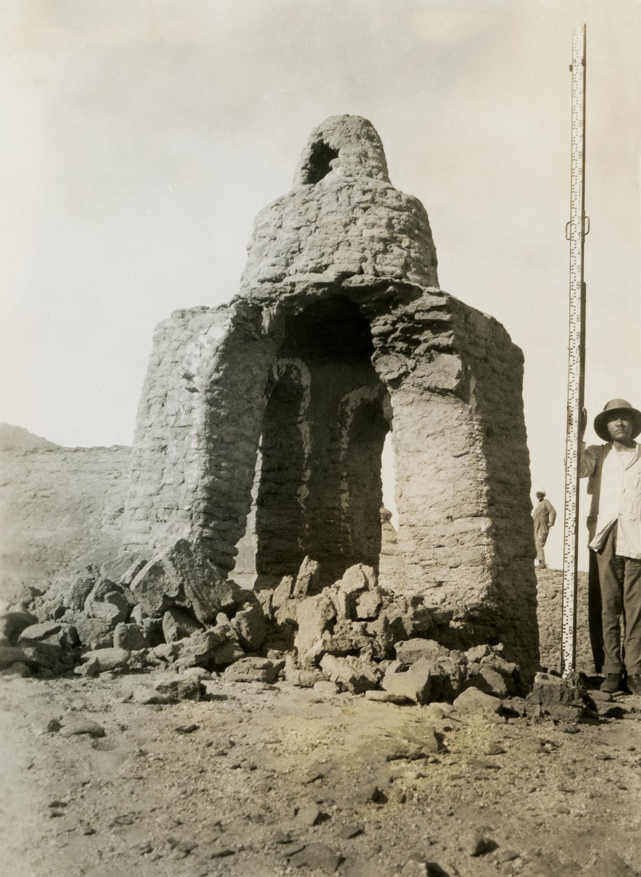 Sír a nekropoliszban, Qasr Ibrim, Egyiptom, fotó: Ugo Monneret de Villard alkotó: Ugo Monneret de Villard