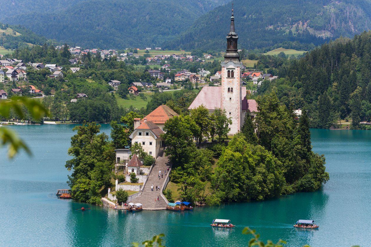 Bled, Szlovénia. Mennybemenetele templom, Bled-sziget alkotó: Unbekannt Unbekannt