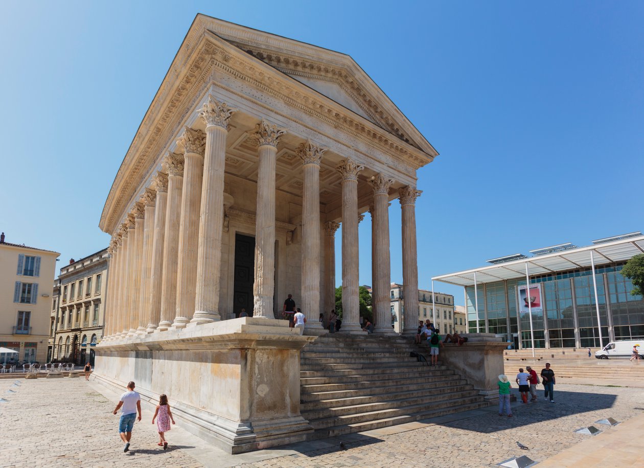 Nimes, Franciaország. Maison Carree. alkotó: Unbekannt Unbekannt
