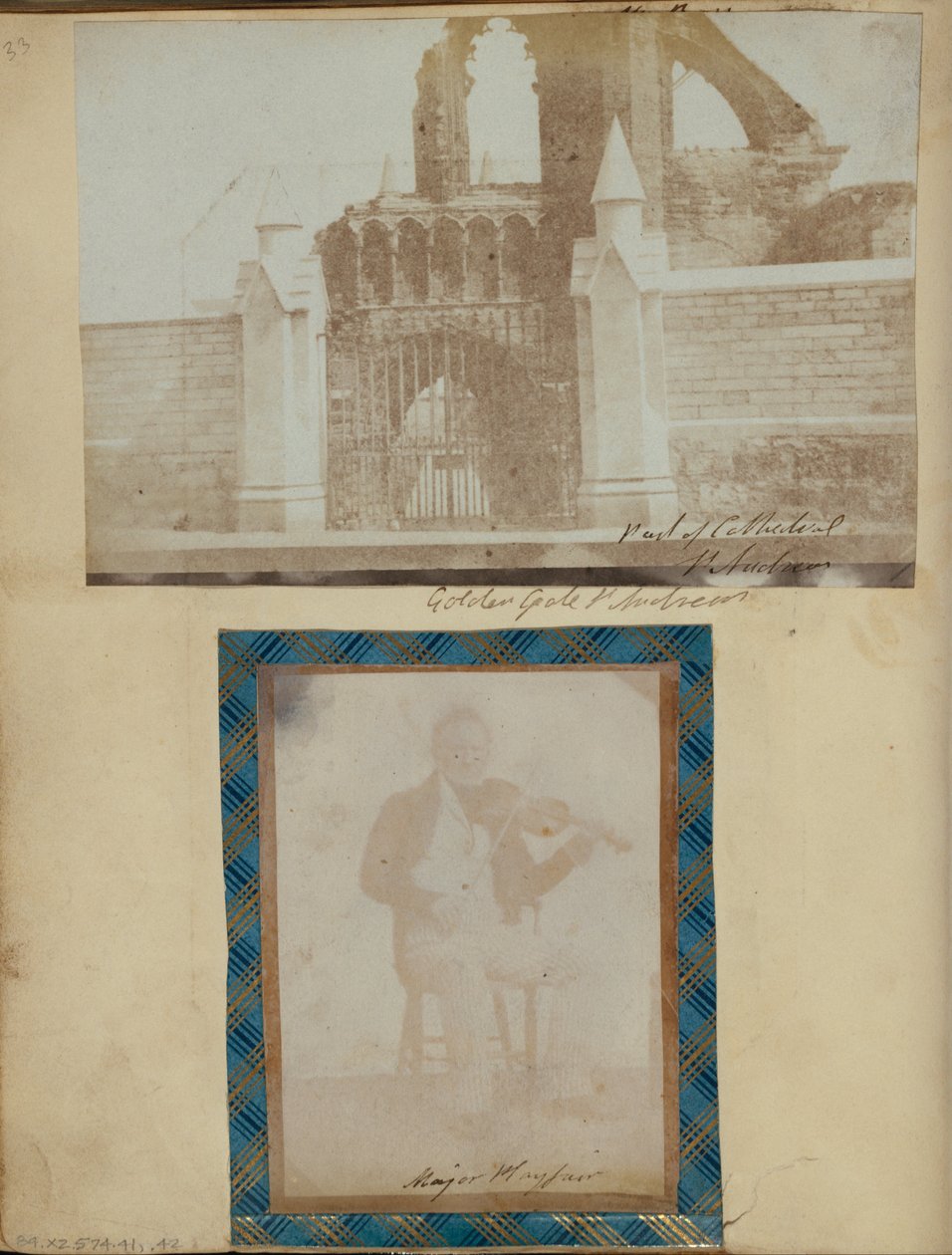 Ismeretlen gyártó, brit - The Entrance Gate and West Front of St. Andrews Cathedral. alkotó: Unbekannt Unbekannt