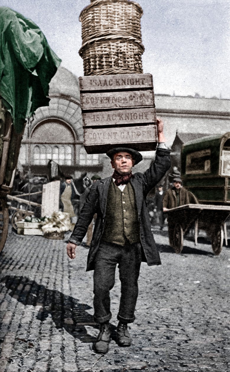 Egy Covent Garden-i piaci portás, London, 1922. alkotó: Unbekannt