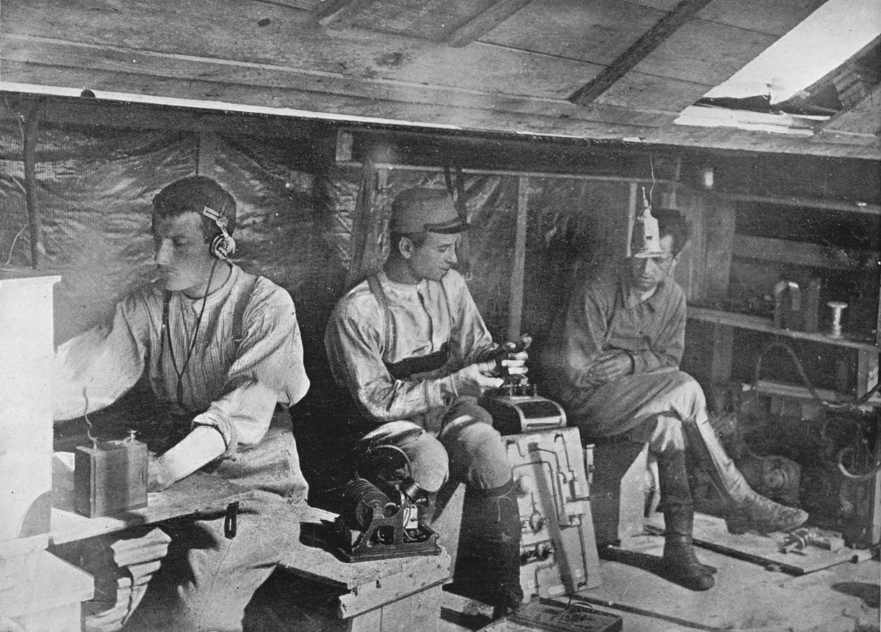 Egy francia telefonposta, 1915 alkotó: Unbekannt
