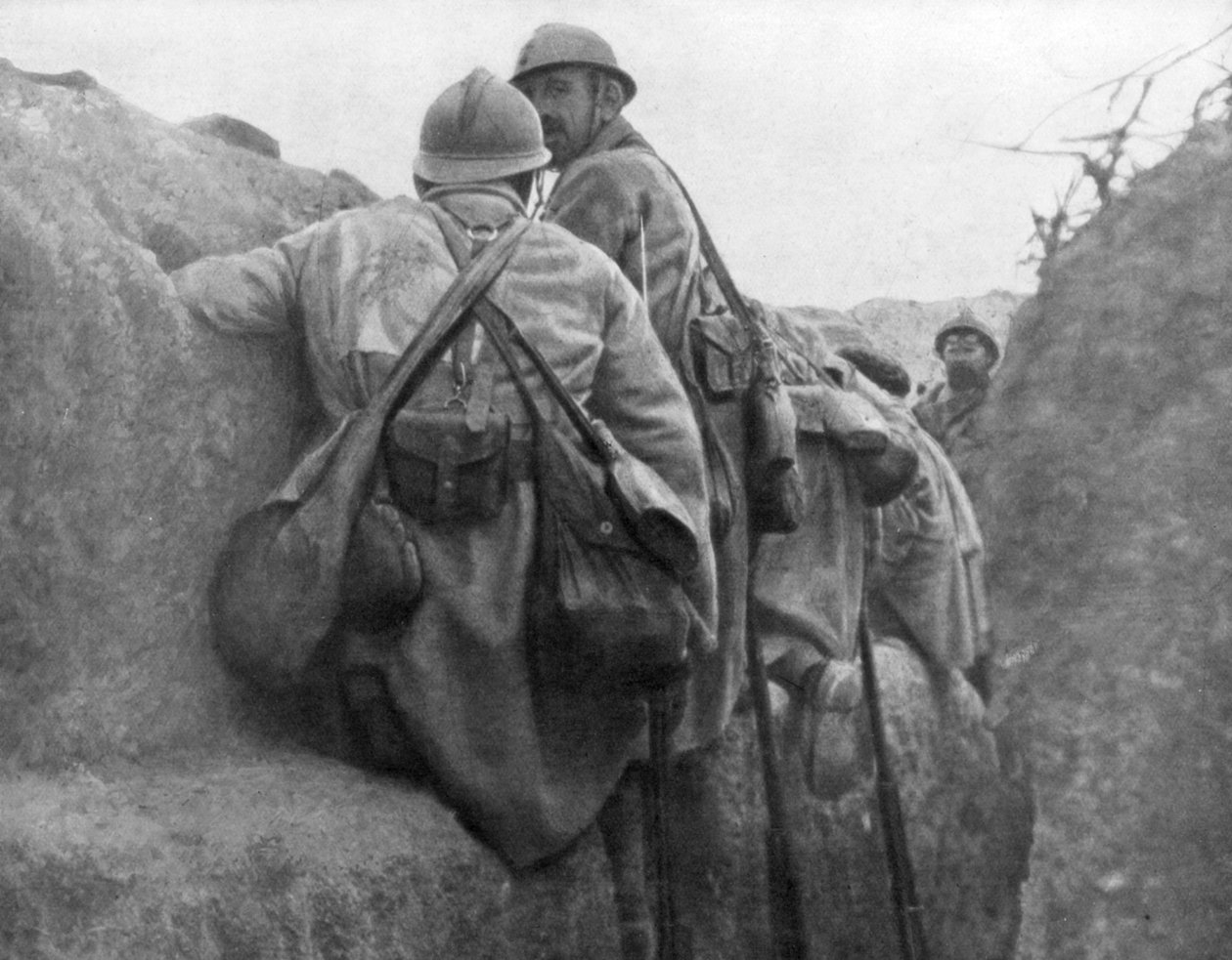 Egy francia árok támadás előtt, 2. champagne-i csata, Franciaország, 1915. szeptember 25. alkotó: Unbekannt