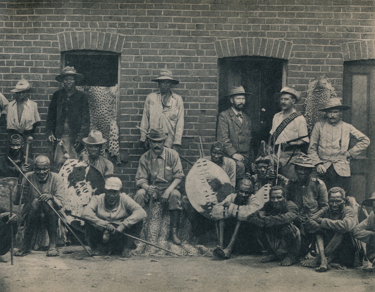 Afrikanerek és zuluk csoportja, 1900. alkotó: Unbekannt