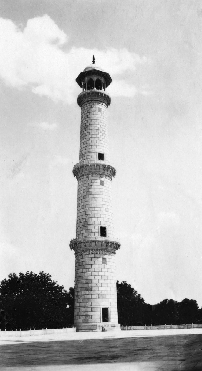 Minaret a Taj Mahalnál, Agra, India, 1916-1917 alkotó: Unbekannt