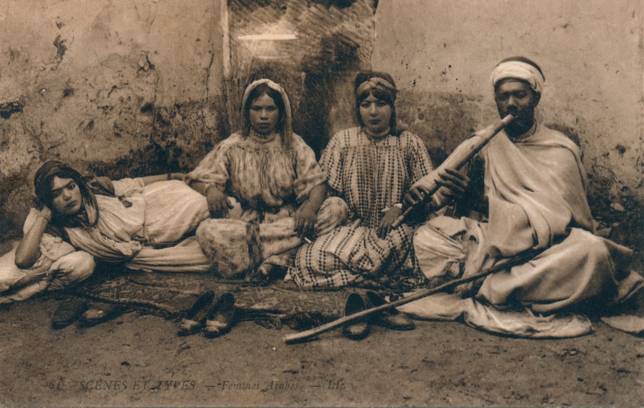 Tradicionális arab embereket ábrázoló fénykép, 1909 alkotó: Unbekannt