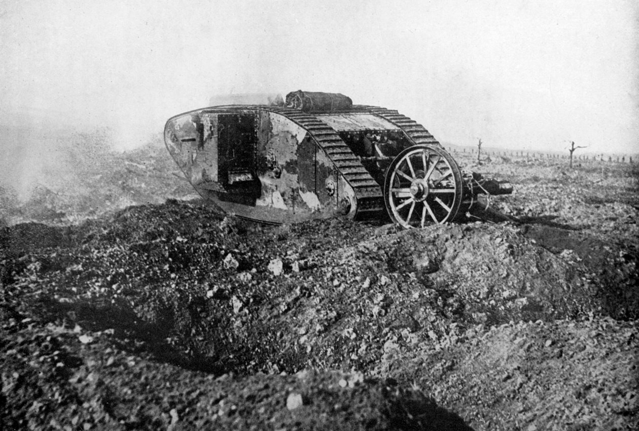 Egy harckocsi a nyugati fronton, Somme, Franciaország, első világháború, 1914-1918, c1920 alkotó: Unbekannt