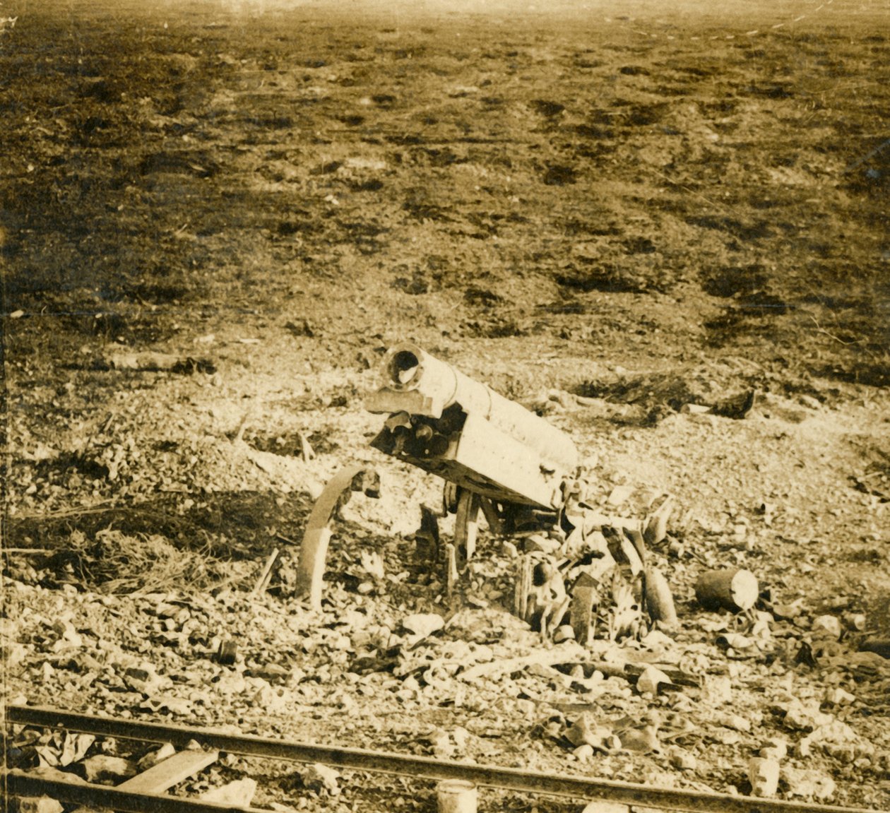 Elhagyott 155-ös fegyver, c1914-c1918 alkotó: Unbekannt