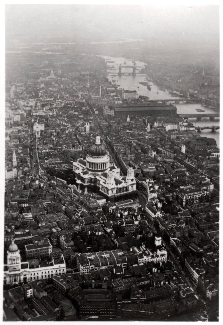 A londoni St Pauls Cathedral légi felvétele egy Zeppelinről, 1931, 1933 alkotó: Unbekannt