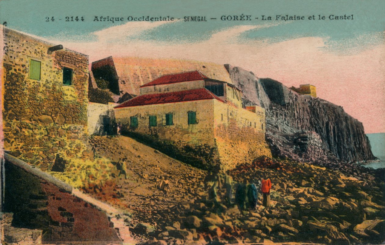 Nyugat-Afrika - Szenegál - Gorée - La Falasise és a kastély, 1900. alkotó: Unbekannt