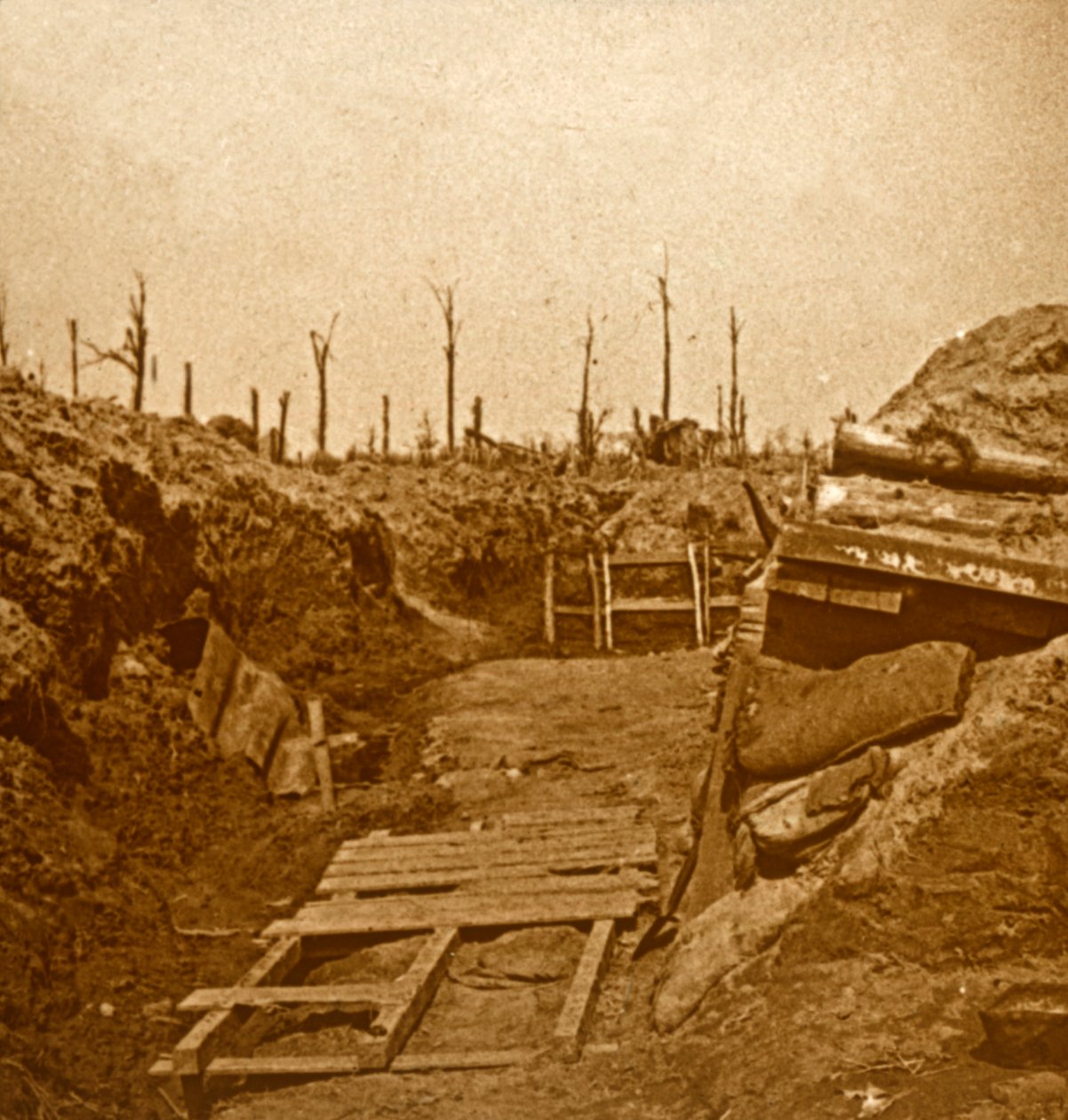 Bombázás után, c1914-c1918 alkotó: Unbekannt