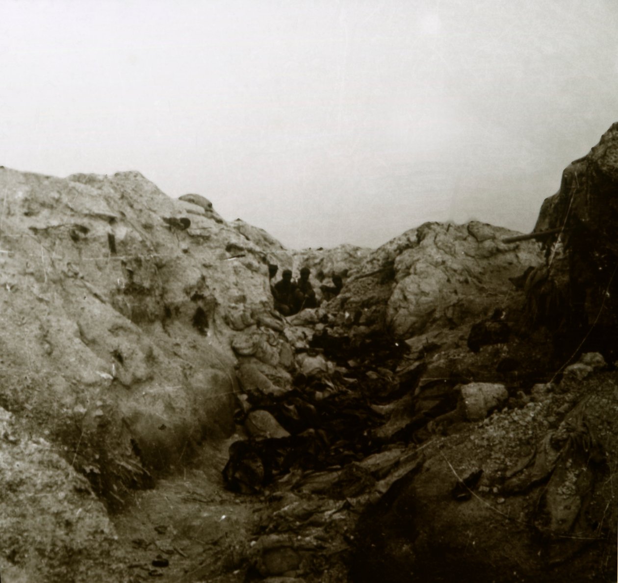 A támadás után Rozieres, Franciaország, 1914-c1918 alkotó: Unbekannt