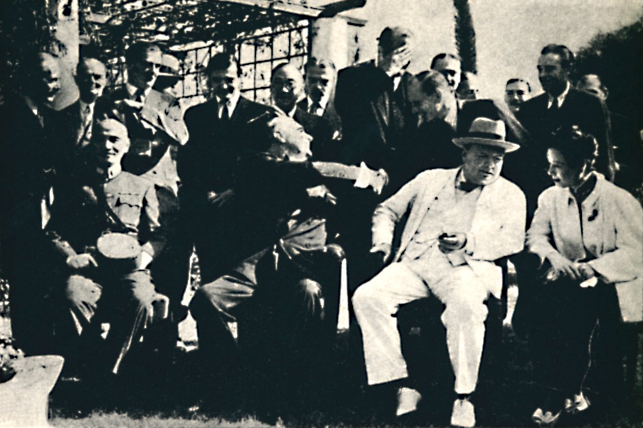 A szövetségesek vezetőinek konferenciája Kairóban, 1943. november, 1945. alkotó: Unbekannt