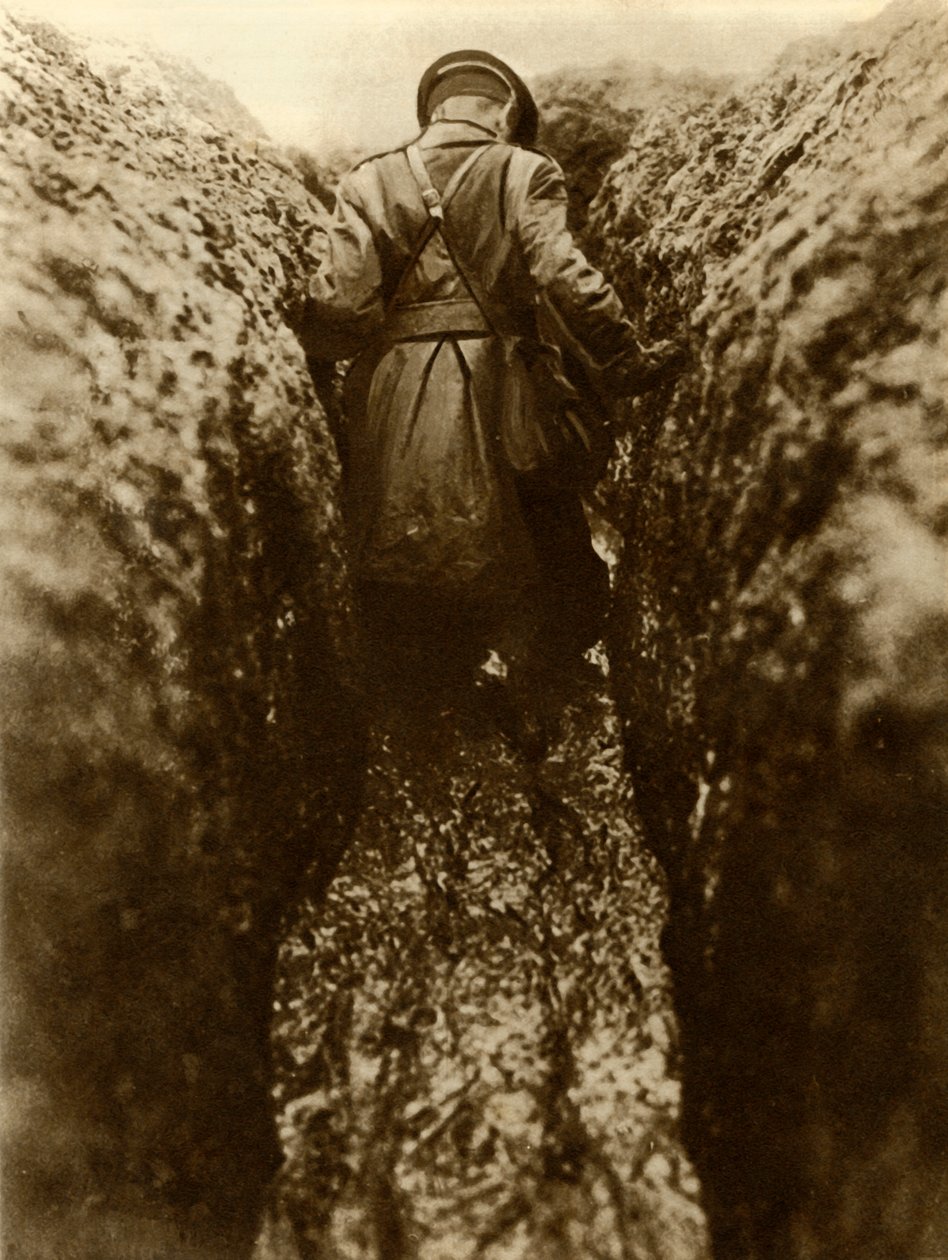Egy tiszt a lövészárokban, Franciaország, első világháború, 1916, 1935. alkotó: Unbekannt