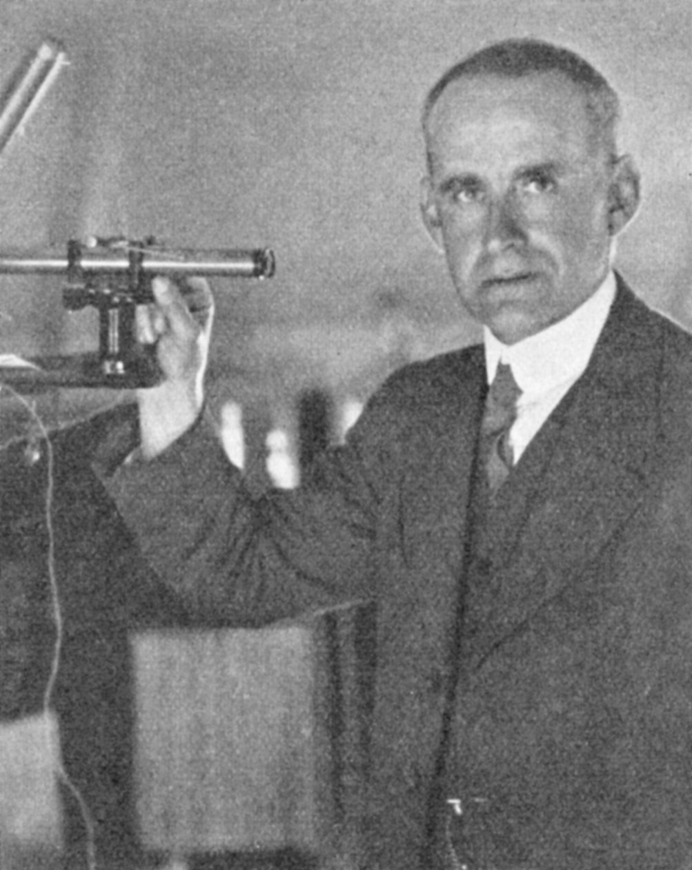 Arthur Stanley Eddington 1882-1944, brit csillagász, fizikus és matematikus, 1930-c1944 alkotó: Unbekannt