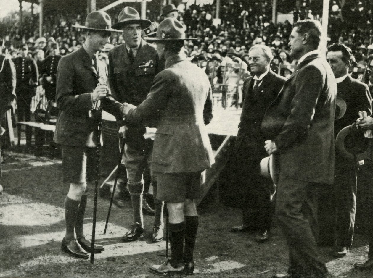 A cserkészek és leánykalauzok felvonulásán, Adelaide, Ausztrália, 1927, 1937. alkotó: Unbekannt