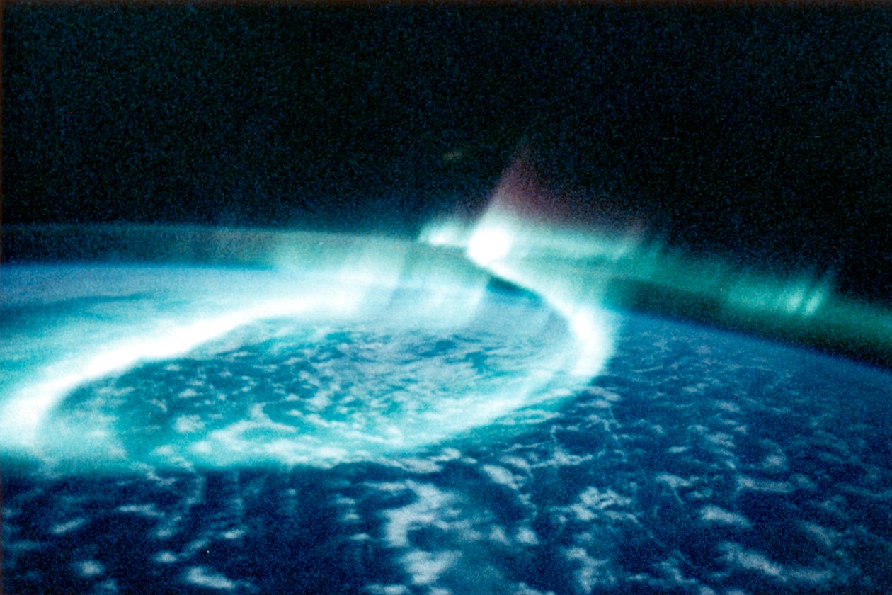 Aurora Borealis északi fény az űrből nézve alkotó: Unbekannt