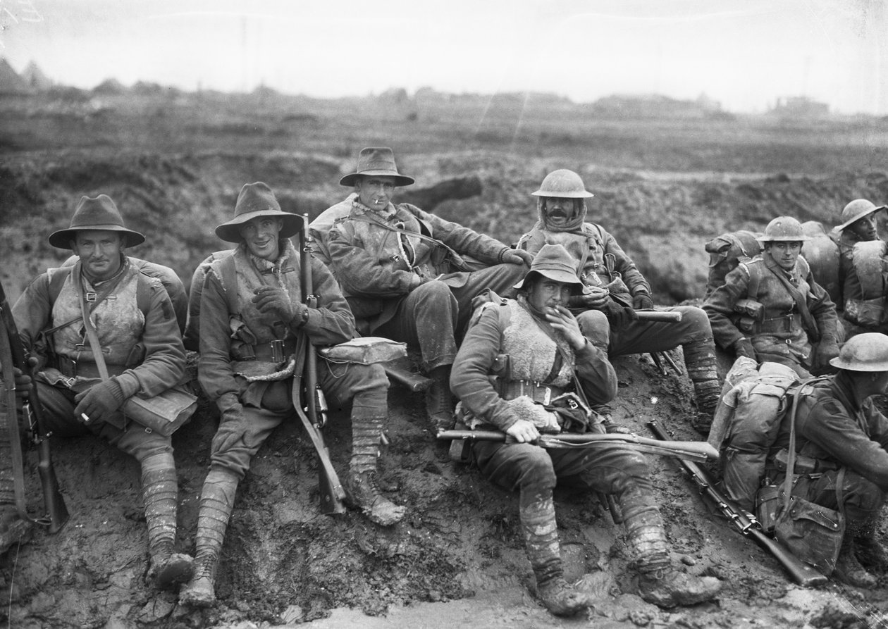 Ausztrália a nagy háborúban. Az 5. hadosztály azonosítatlan emberei, 1916. alkotó: Unbekannt