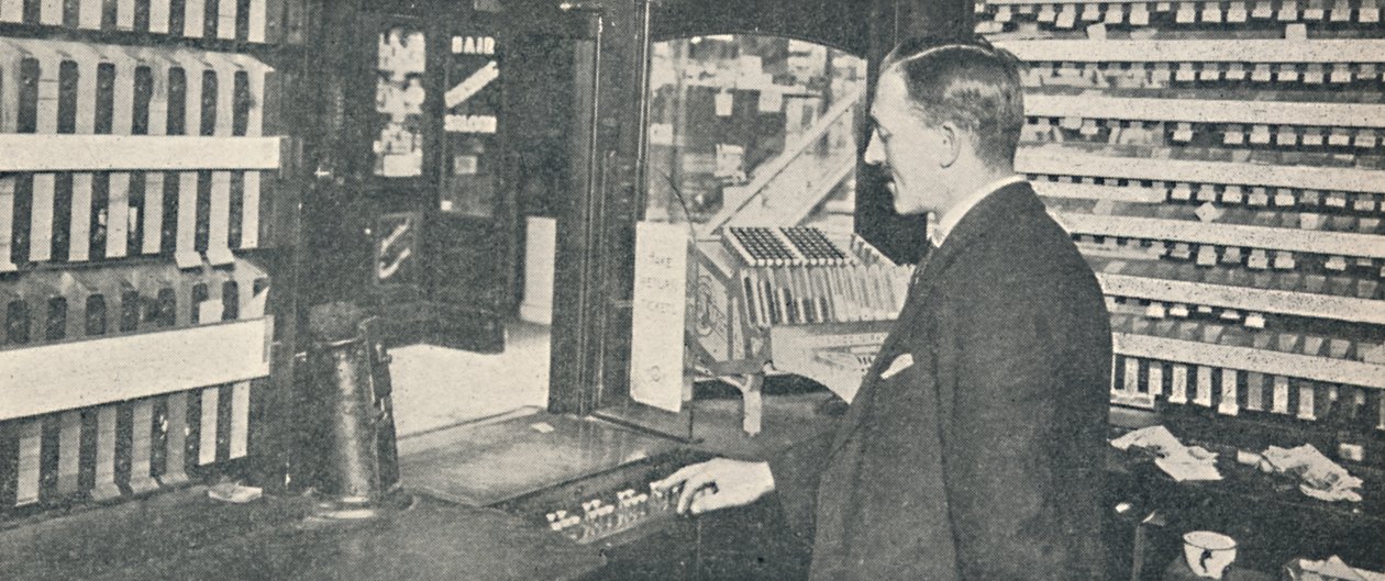 Automata jegy- és jegyváltó automaták Westminsterben, 1926 alkotó: Unbekannt