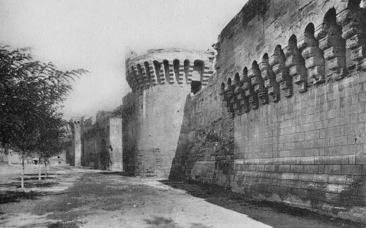 Avignon. - A XIVe sáncok, 1925 alkotó: Unbekannt