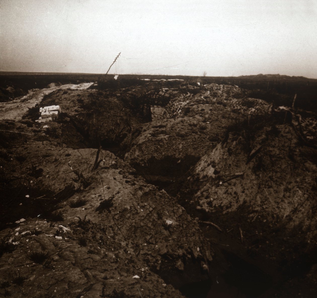 Battlefield, Craonne, Észak-Franciaország, 1914-c1918 alkotó: Unbekannt