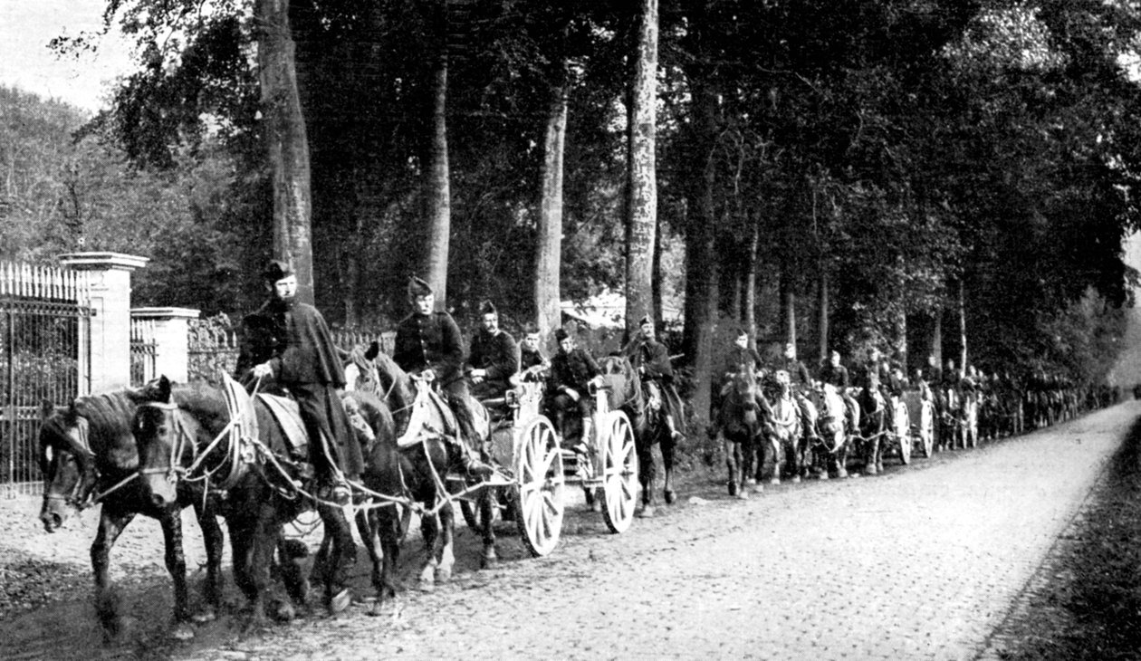 Belga tüzérség, elkerülve a német Taube repülőgépeket, első világháború, 1914 alkotó: Unbekannt