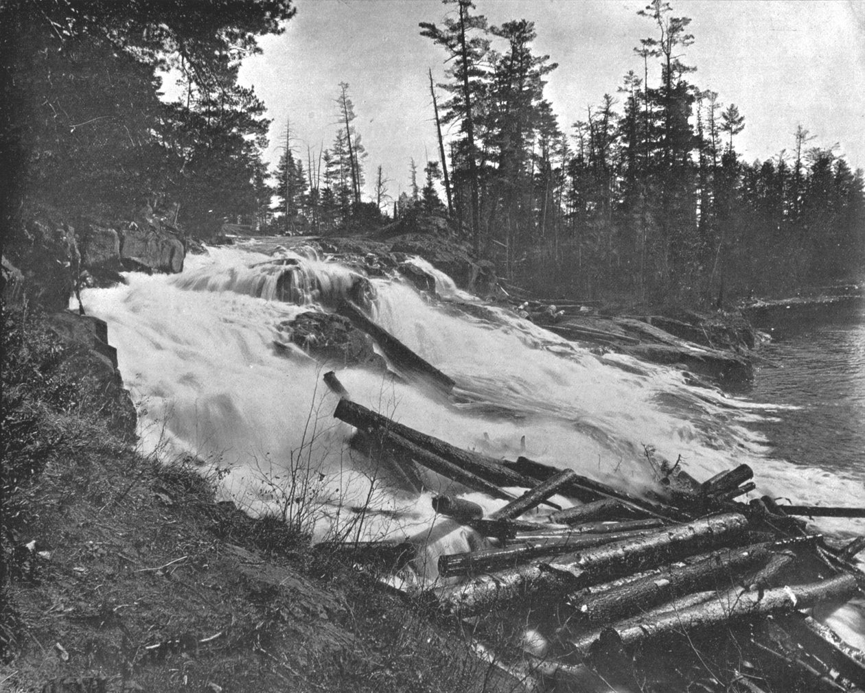 Big Falls, Peshtigo River, Wisconsin, USA, 1900 körül. alkotó: Unbekannt