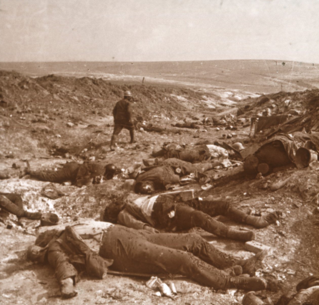 Bodies, Maurepas, Franciaország, c1914-c1918 alkotó: Unbekannt