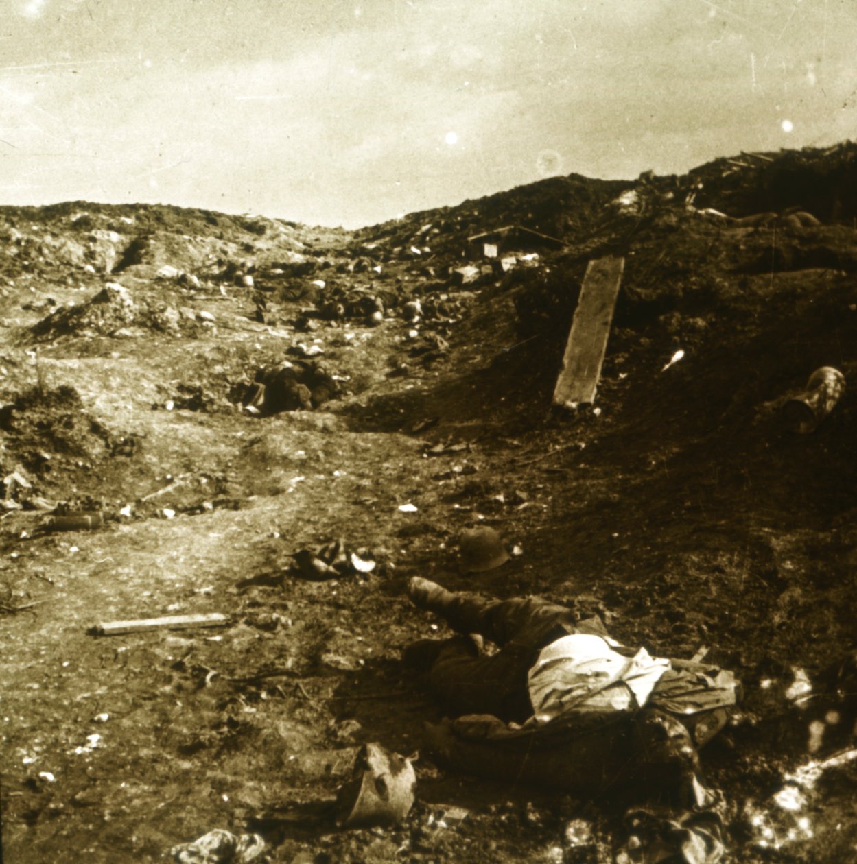 Test, árkok a frontvonalon, Somme, Észak-Franciaország, c1916-c1918 alkotó: Unbekannt