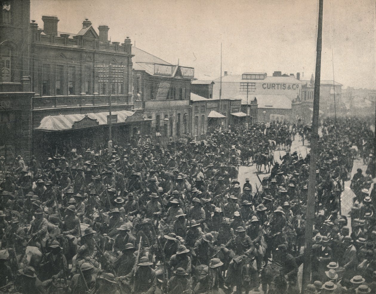 A búr kommandó áthalad a johannesburgi második transzvaali háborún, 1900. alkotó: Unbekannt