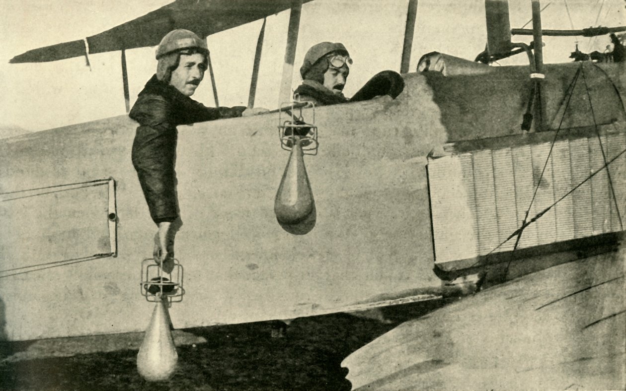 Bomb Droppers, 1914-1918, c1920. alkotó: Unbekannt