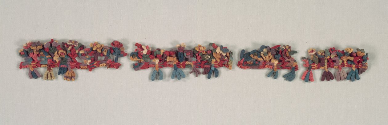 Határtöredék madarakkal és virágokkal, Kr.e. 100-700. alkotó: Unbekannt