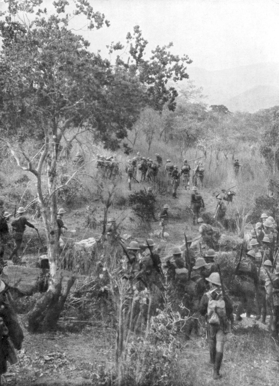 Brit csapatok a bokorban a német Kelet-Afrika határain, I. világháború, 1915 alkotó: Unbekannt