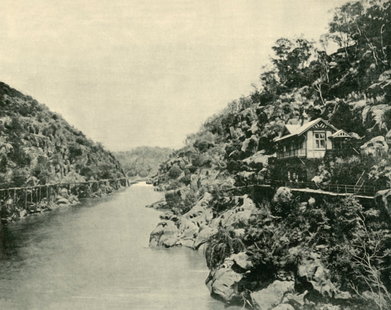 Cataract Gorge, a hídról, Launceston, 1901. alkotó: Unbekannt