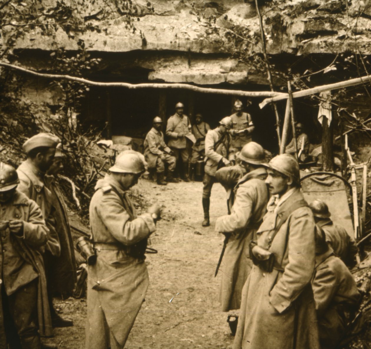 Barlangok, Mennevilliers, Franciaország, 1914-c1918 alkotó: Unbekannt