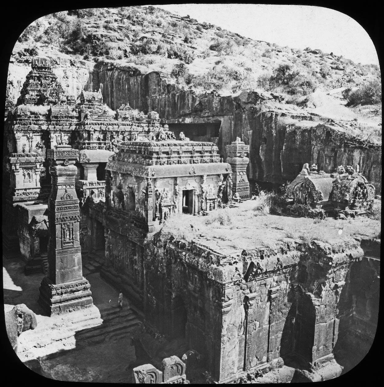Ellora barlangjai, Maharashtra, India, 19. század vége vagy 20. század eleje alkotó: Unbekannt