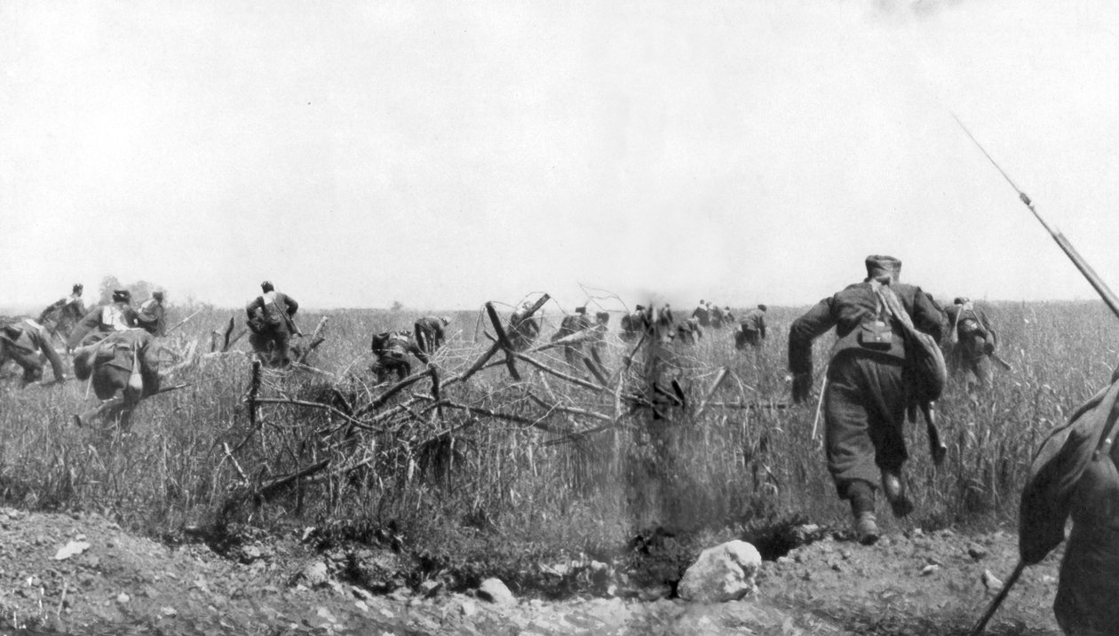 Egy francia Zouave-ezred támadása Touvent fennsíkján, Artois, Franciaország, 1915. június 7. alkotó: Unbekannt