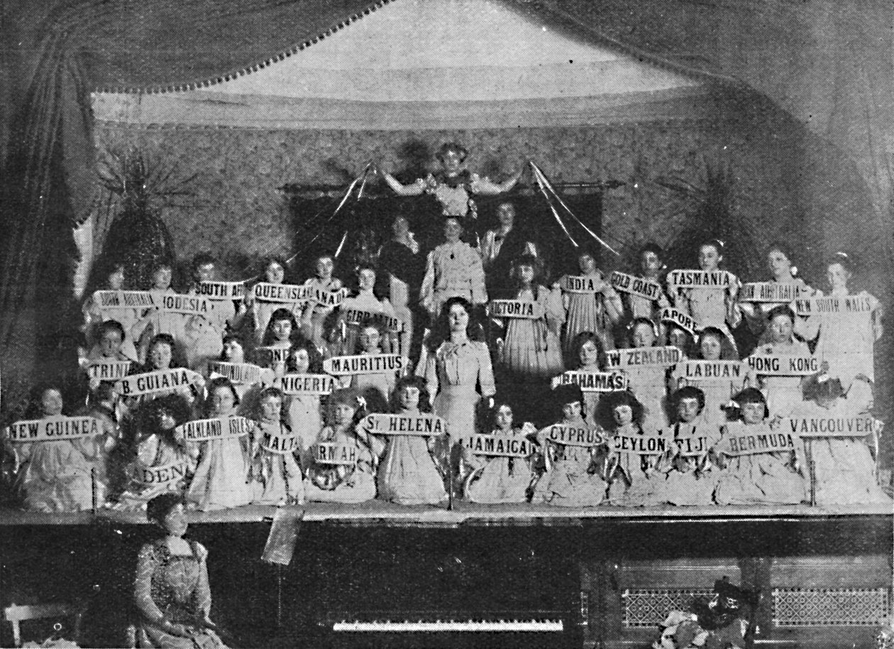 A Birodalom gyermekei, 1900 alkotó: Unbekannt