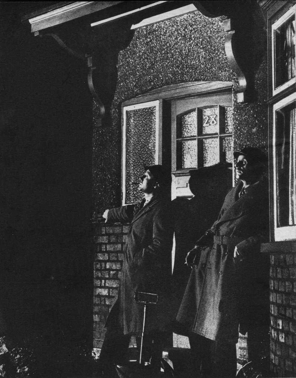 Polgári védelmi önkéntesek, 1942 alkotó: Unbekannt