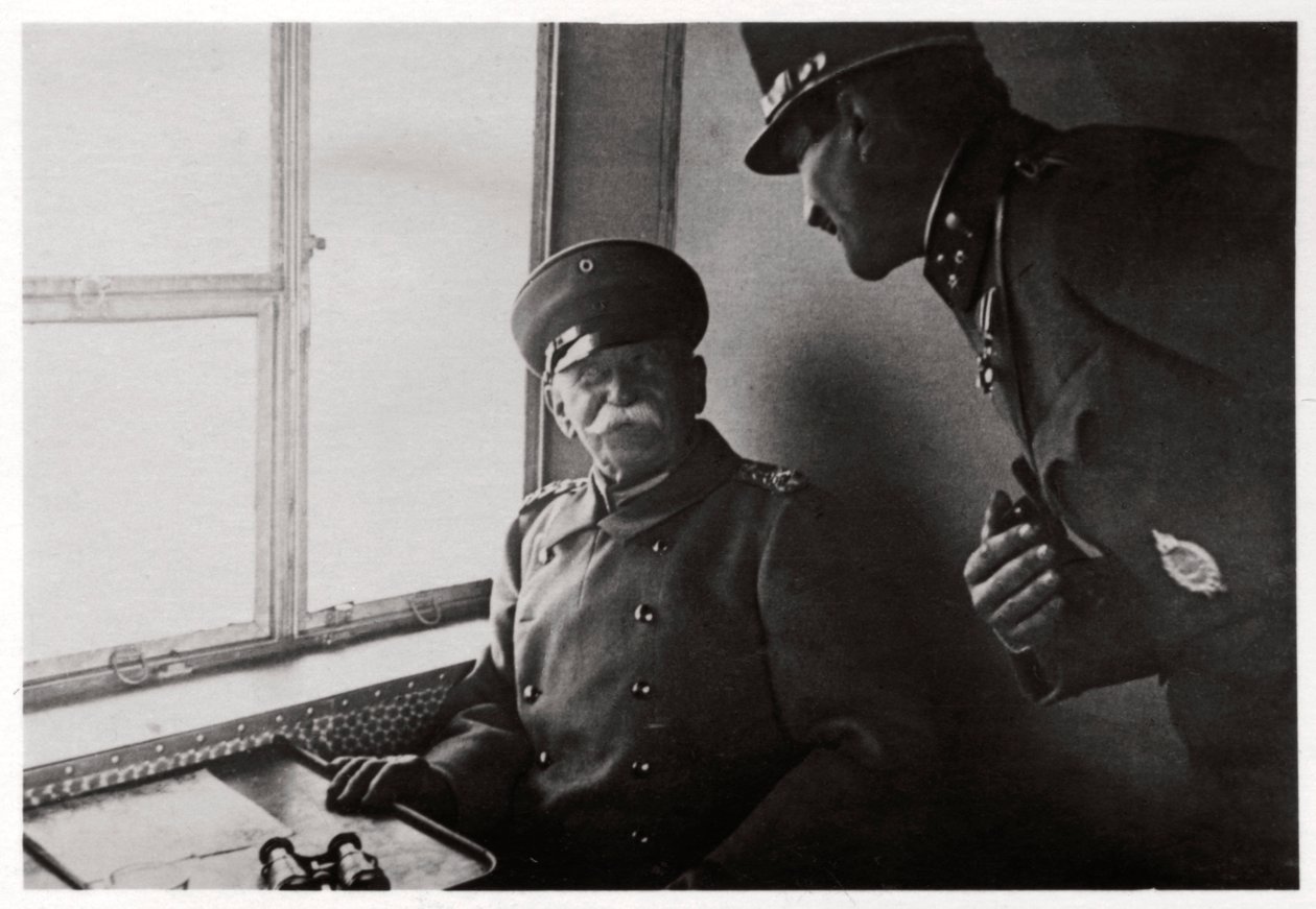 Zeppelin gróf és Macher kapitány a Zeppelin L30 fedélzetén, 1916 1933 alkotó: Unbekannt